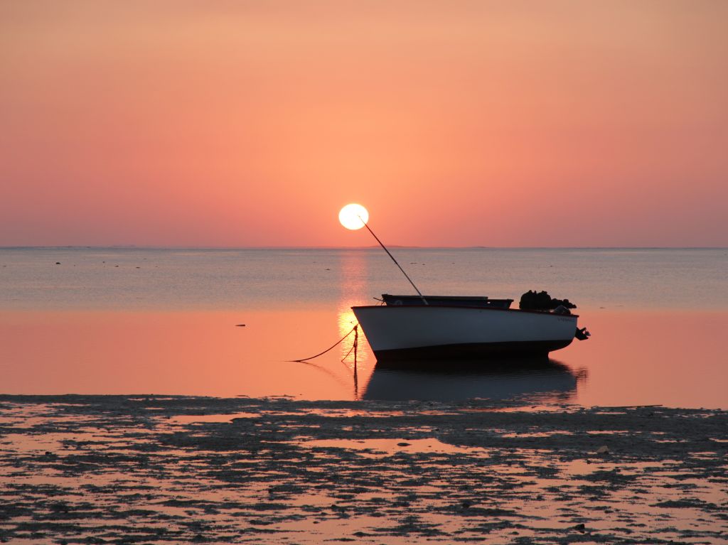 Coucher de soleil sur une plage de l'île Maurice