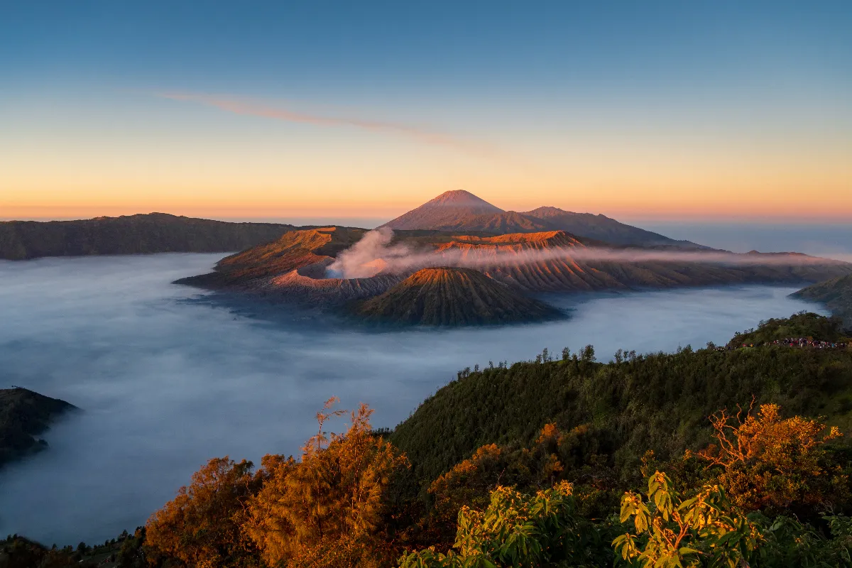 les-plus-impressionnants-volcans-actifs-a-visiter-pour-les-amateurs-de-frissons