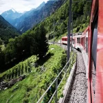 voyage-en-train-a-travers-les-alpes-panoramas-et-confort-sur-rails