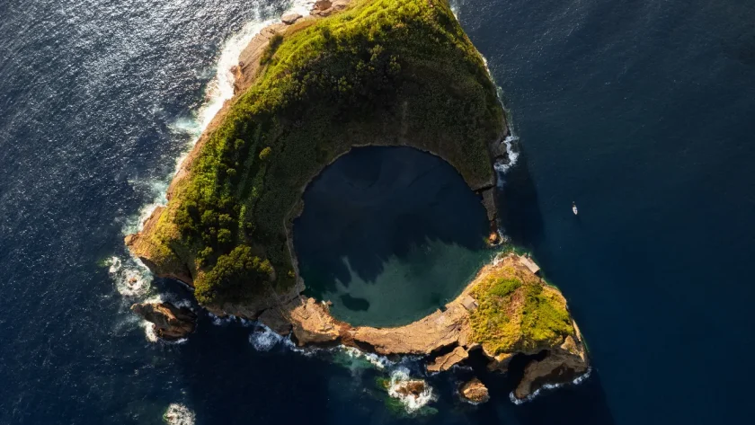 le-secret-le-mieux-garde-du-globe-cette-ile-paradisiaque-va-bouleverser-vos-envies-de-voyage