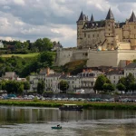 les-chateaux-de-la-loire-un-voyage-dans-le-temps-et-la-beaute