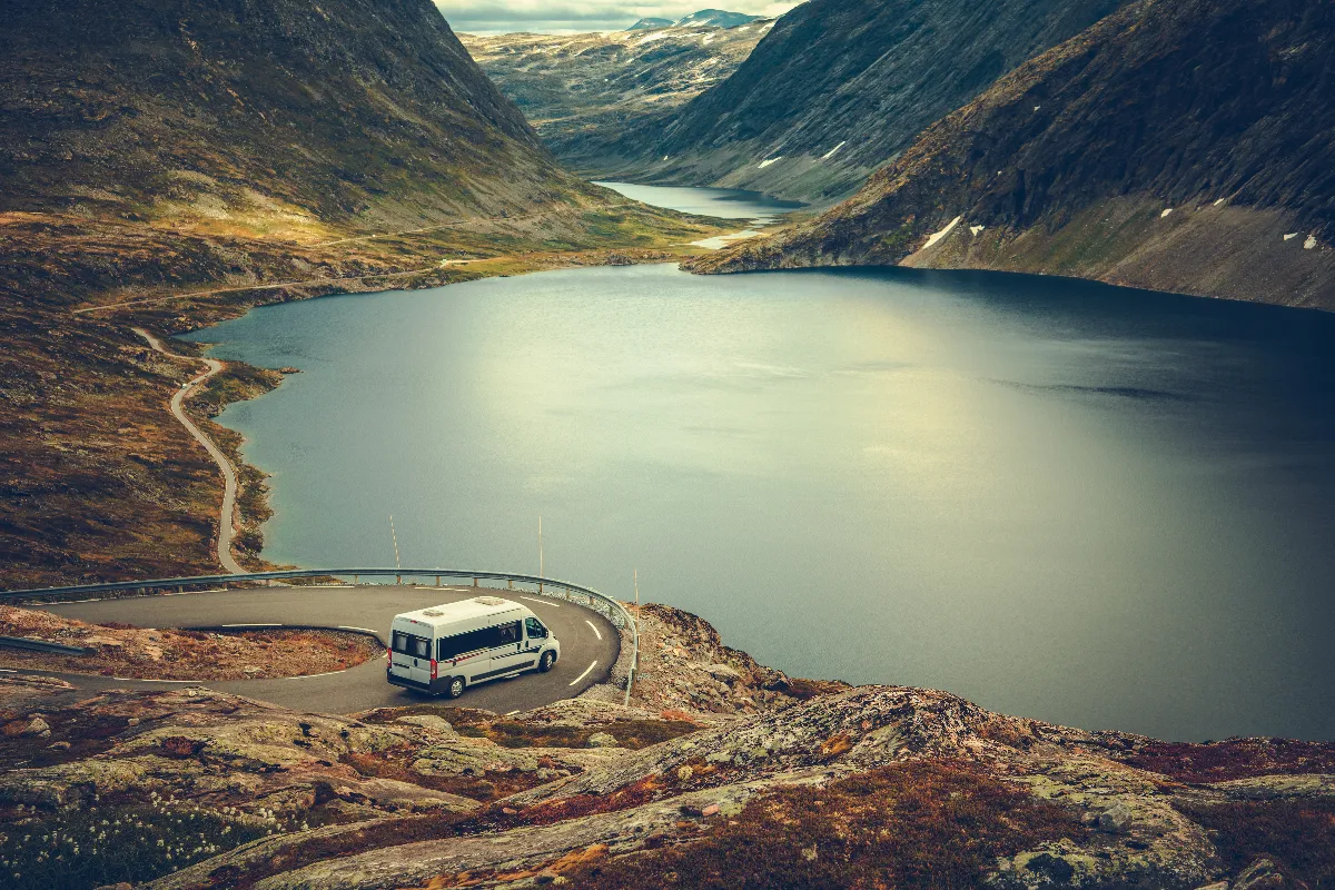 les-plus-belles-routes-deurope-pour-un-road-trip-memorable