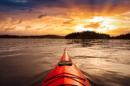 naviguez-vers-laventure-les-5-meilleures-excursions-en-kayak-autour-du-monde