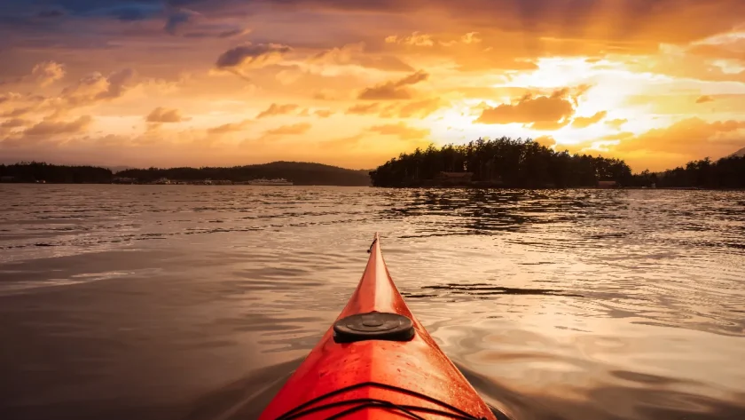 naviguez-vers-laventure-les-5-meilleures-excursions-en-kayak-autour-du-monde