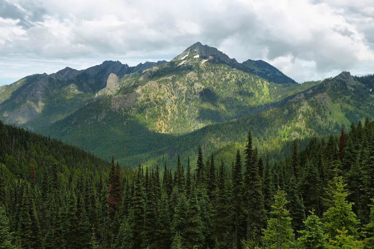 Parcs nationaux français méconnus : la nature dans toute sa splendeur