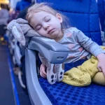 survivre-a-un-long-vol-astuces-et-conseils-pour-rester-frais-et-dispos