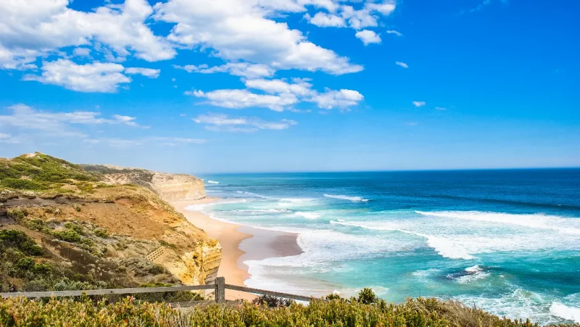 ces-routes-legendaires-vont-changer-votre-vision-du-voyage-a-jamais