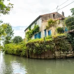 decouvrez-le-village-de-charente-maritime-une-merveille-nichee-au-coeur-des-marais