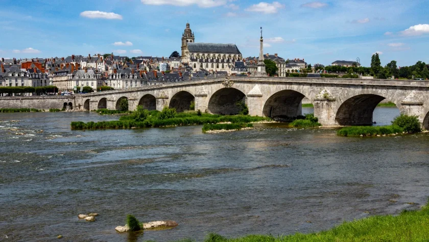 decouvrez-quel-est-le-departement-francais-le-plus-visite-et-les-raisons-de-planifier-vos-prochaines-vacances-la-bas