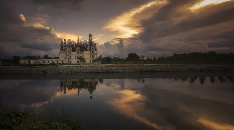 pourquoi-les-chateaux-de-la-loire-fascinent-ils-autant-les-visiteurs