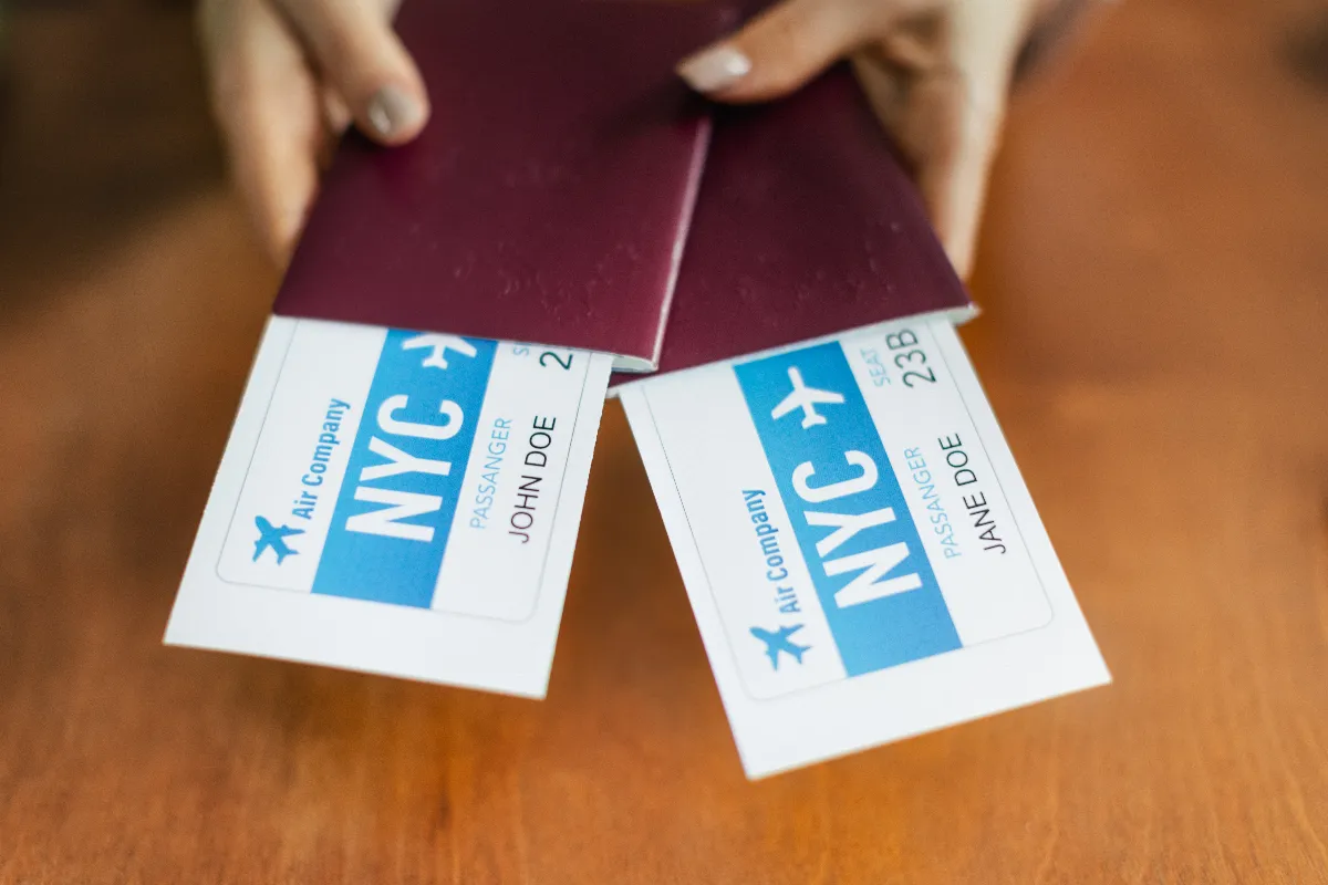 Prix des billets d&rsquo;avion : les destinations où ils baissent légèrement ou grimpent en flèche