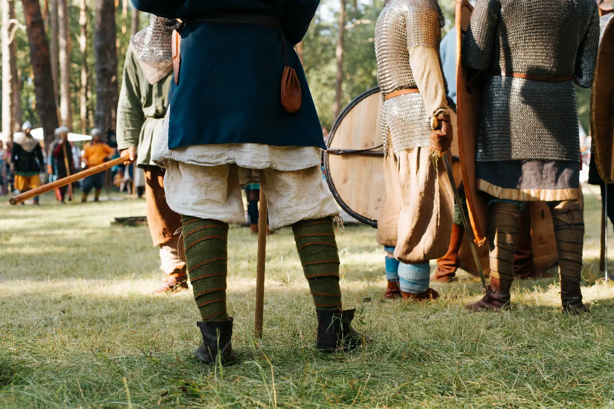 Remontez le temps : découvrez les reconstitutions historiques qui vont vous bluffer !