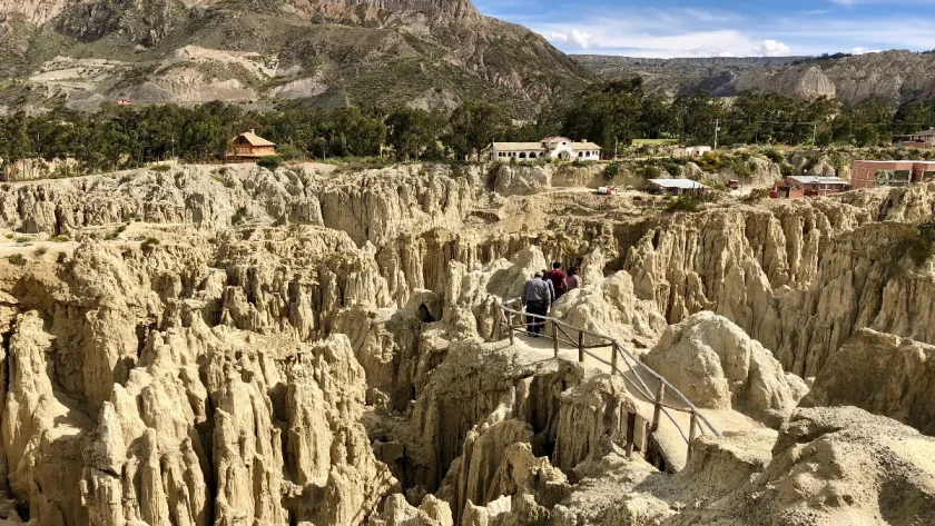 top-7-des-paysages-lunaires-sur-terre-pour-une-aventure-extraterrestre