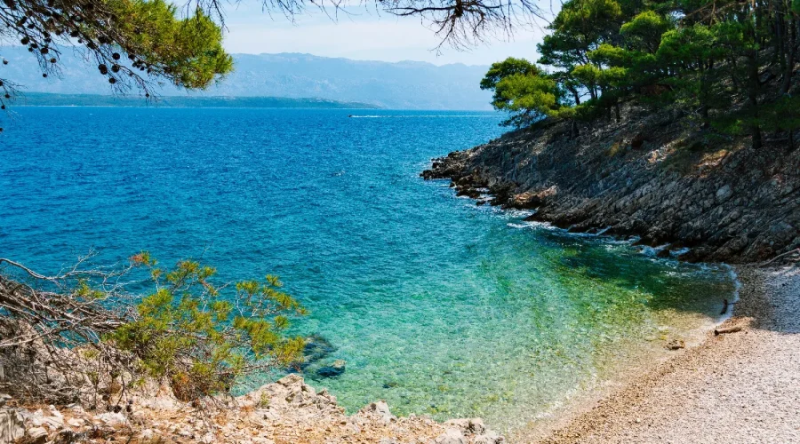 vous-etes-surement-pas-au-courant-de-ces-plages-isolees-echappez-vous-vers-une-tranquillite-absolue