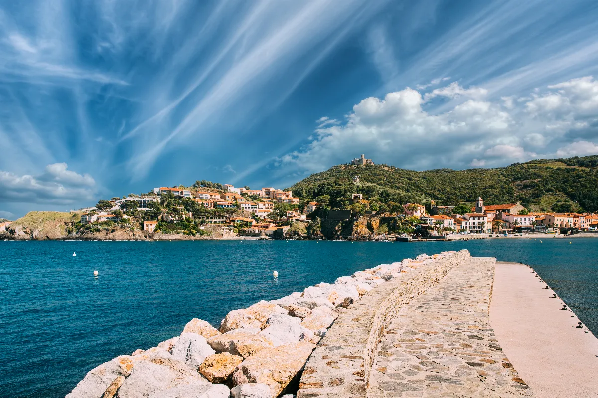 Vous ignorez sûrement ces villages côtiers charmants pour une évasion parfaite en bord de mer !