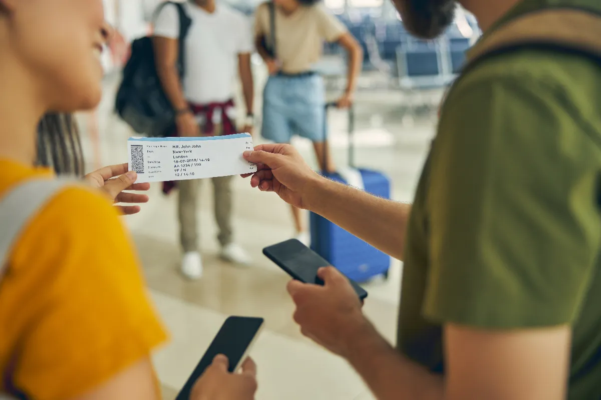 Vous n&rsquo;êtes pas prêts : découvrez les 8 comparateurs de vols et trains qui vont changer vos voyages !