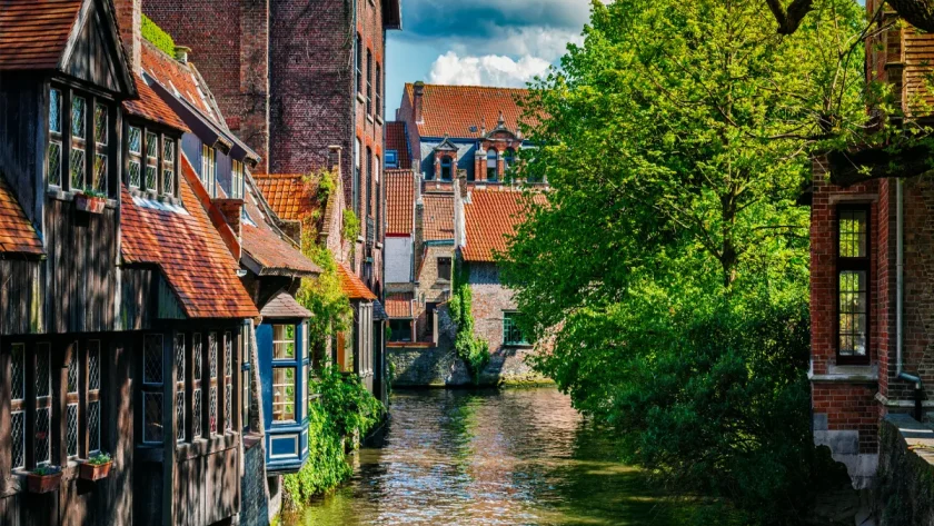 cette-ville-belge-et-ses-rues-epoustouflantes-figurent-parmi-les-plus-belles-du-monde-selon-les-derniers-classements