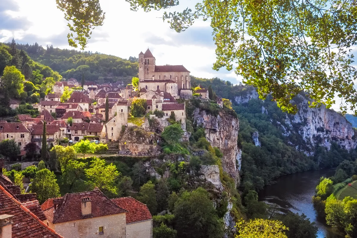 Découvrez cette ville côtière française qui rivalise avec le charme de Venise