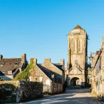 decouvrez-deux-perles-rares-de-bretagne-des-villages-authentiques-a-visiter-absolument