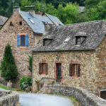 decouvrez-le-petit-joyau-des-pyrenees-atlantiques-un-des-villages-les-plus-charmants-de-france