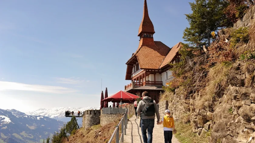 decouvrez-les-villages-oublies-des-alpes-suisses-un-havre-de-paix-hors-des-sentiers-battus