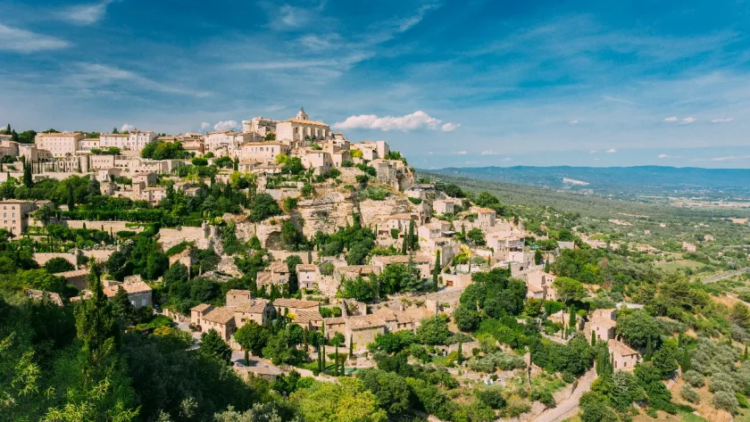 decouvrez-quels-sont-les-3-plus-beaux-villages-de-france-en-lice-pour-devenir-le-village-prefere-des-francais