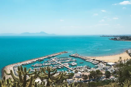 evasion-en-tunisie-des-vacances-ensoleillees-a-moins-de-270-euros-par-personne