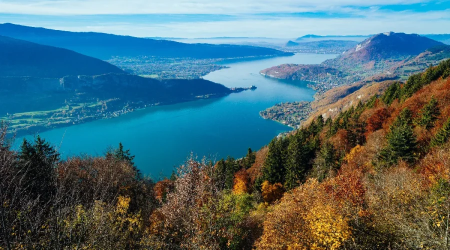 explorez-le-lac-de-trecolpas-une-merveille-du-mercantour-pour-randonneurs-en-quete-de-serenite