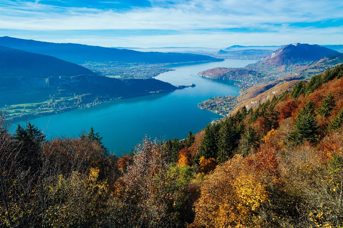 Explorez le lac de Trécolpas : une merveille du Mercantour pour randonneurs en quête de sérénité