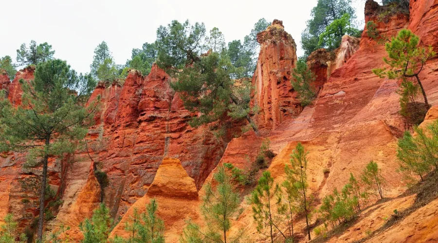 ce-site-naturel-du-sud-de-la-france-ressemble-etonnamment-aux-paysages-americains