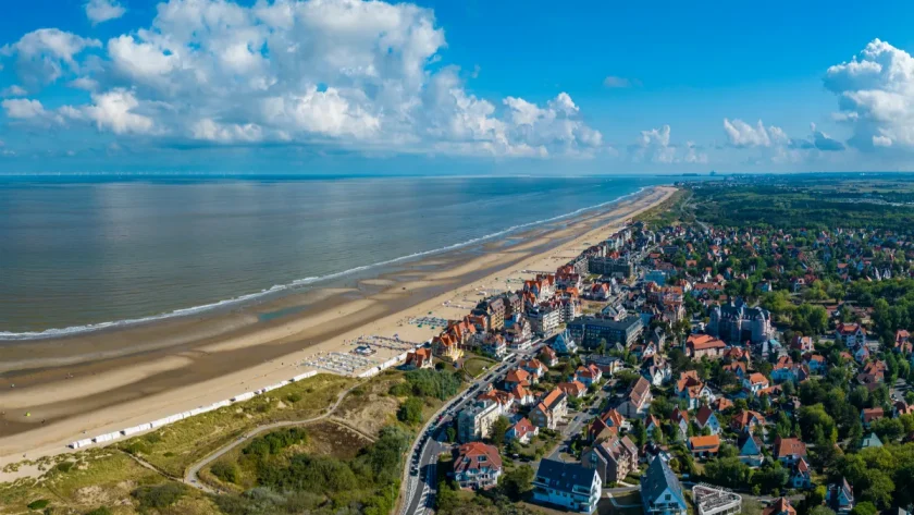 cette-discrete-cite-balneaire-est-consideree-comme-la-plus-romantique-de-belgique