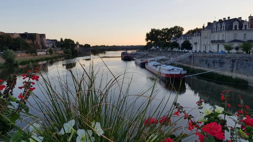 cette-ville-est-reputee-pour-etre-celle-ou-les-francais-seraient-les-plus-heureux-en-2024