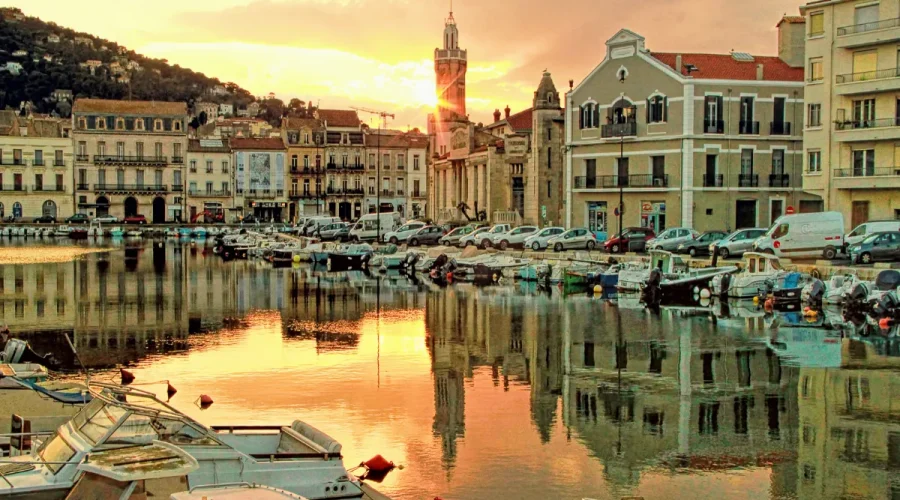 decouvrez-cette-ville-qui-vous-promet-une-escapade-inoubliable-sur-la-perle-de-lherault