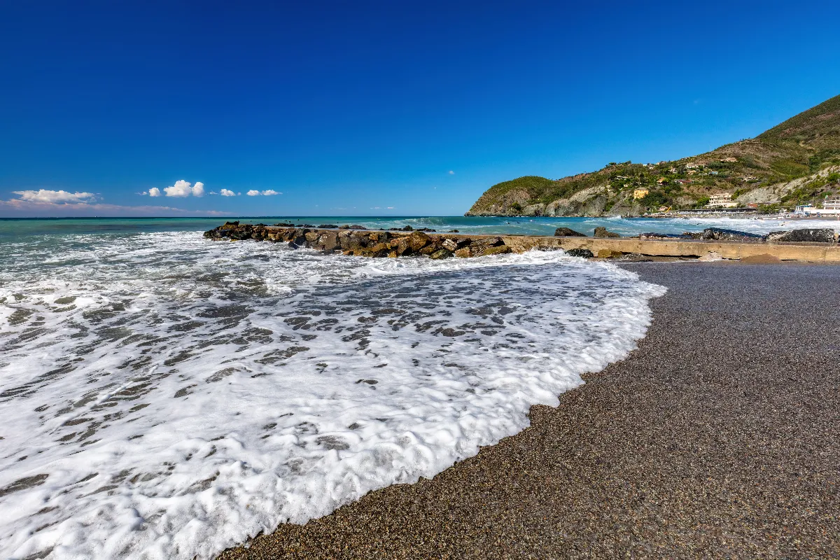 En Italie, découvrez ces 5 plages paradisiaques considérées comme les plus belles du pays et où les trouver