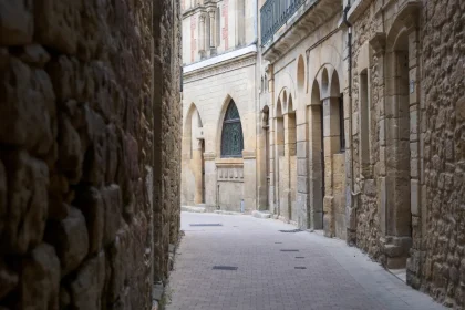 explorez-la-splendeur-dun-bourg-medieval-du-perigord-elu-parmi-les-plus-beaux-villages-de-france