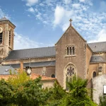 immersion-dans-lhistoire-millenaire-dun-chateau-lie-a-richard-coeur-de-lion-et-faconne-par-les-legendes-chateau-millenaire-de-talmont-saint-hilaire