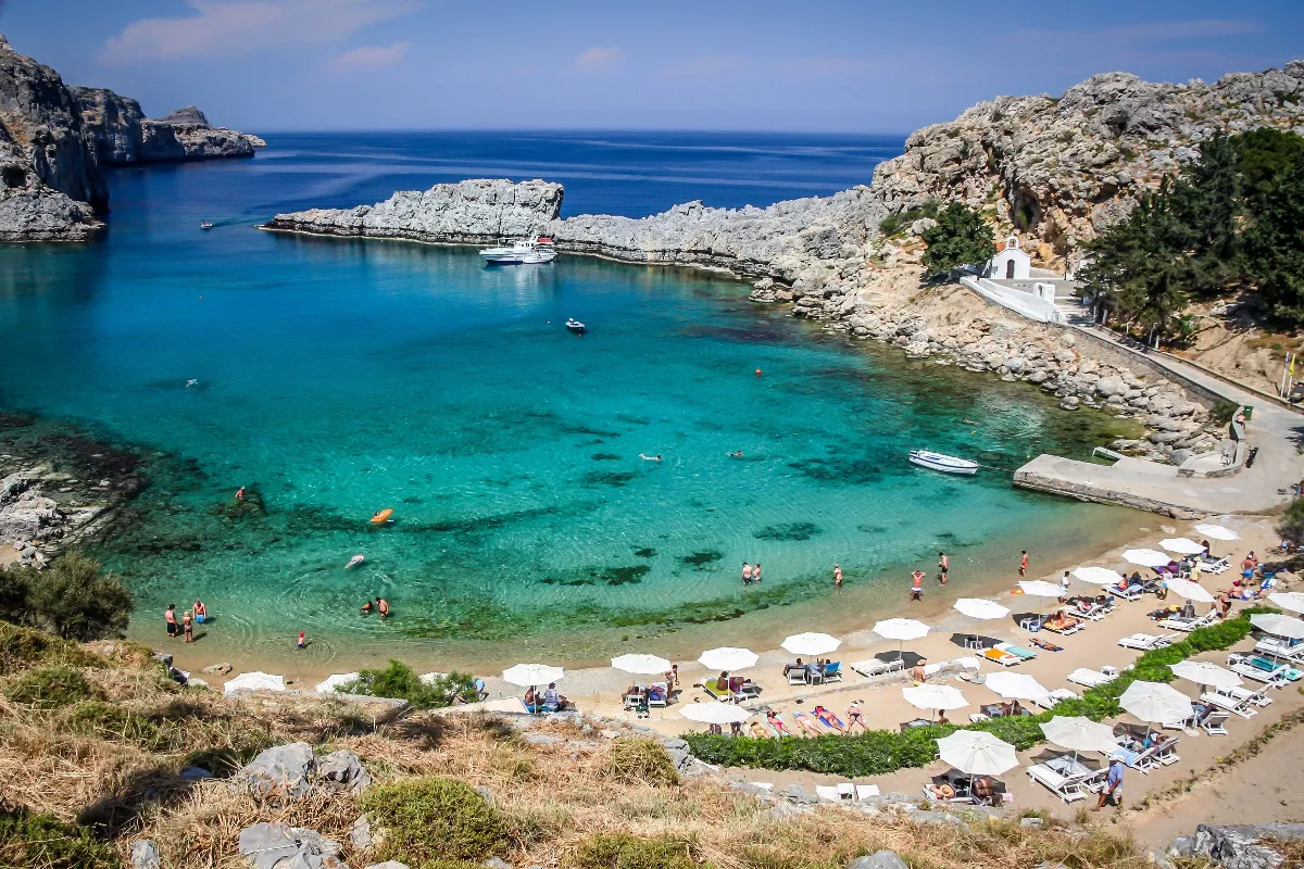 Premières du classement, ces trois îles grecques sont les favorites des voyageurs français en 2024