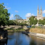 surnomme-le-joyau-cache-des-deux-sevres-ce-lieu-incontournable-merite-votre-visite