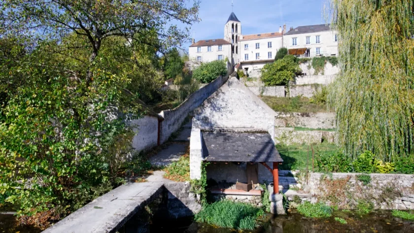 cette-ville-de-seine-et-marne-abrite-de-nombreux-monuments-historiques-decouvrez-chateau-landon