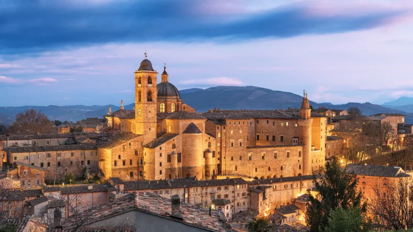 cette-ville-ditalie-vient-de-recevoir-trois-etoiles-au-guide-michelin-voyage-cultures-decouvrez-laquelle