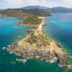 criques-montagnes-villages-authentiques-profitez-de-la-beaute-de-la-corse-pour-vos-prochaines-vacances