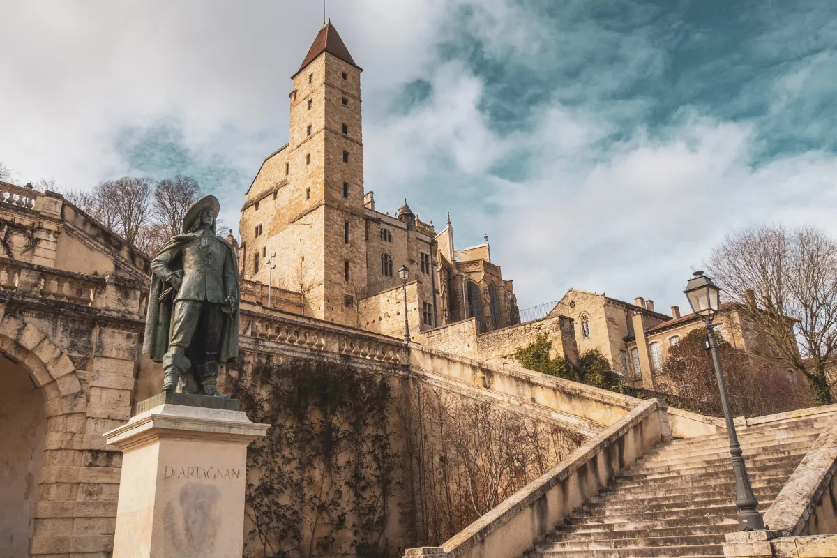 Explorez cette ville célèbre pour abriter l&rsquo;un des trésors français les plus admirés
