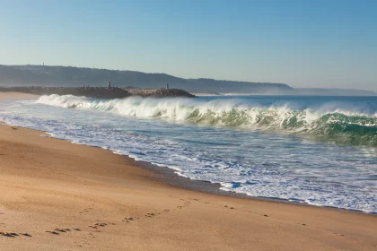 les-5-meilleurs-spots-de-surf-en-europe-voici-notre-selection