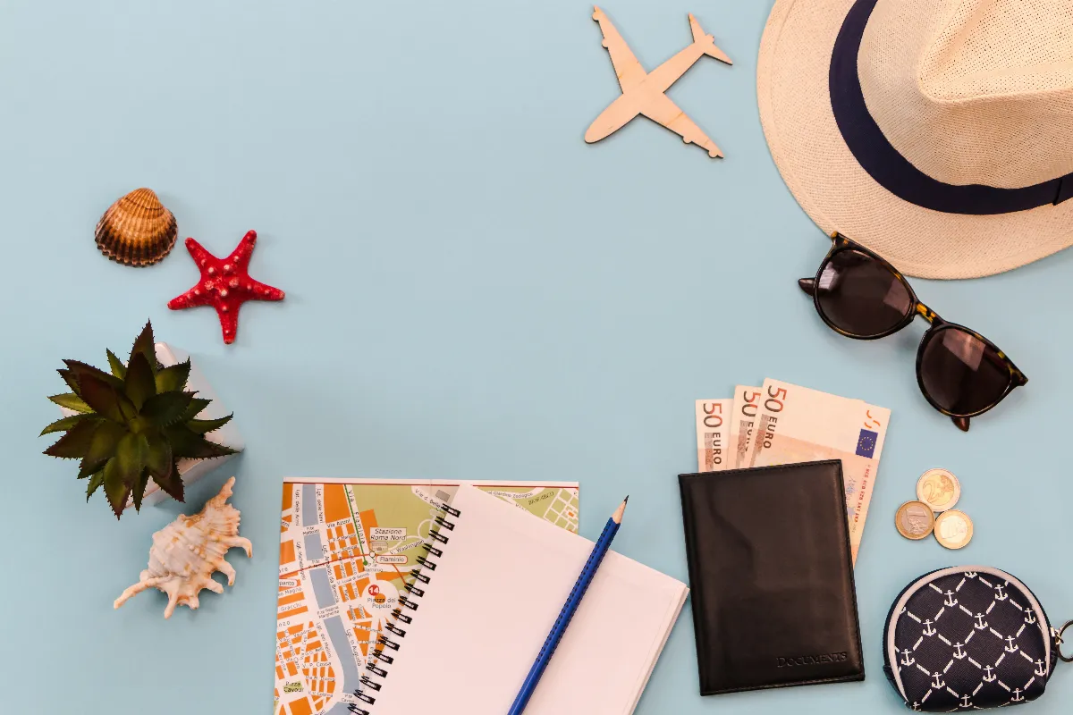 Partir à la dernière minute : voici quels sont les bons plans pour des vacances sans se ruiner !