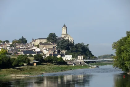 au-bord-de-la-loire-voici-le-mont-glonne-un-veritable-tresor-naturel-de-la-region-a-decouvrir