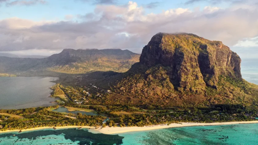 comment-se-deplacer-facilement-sur-lile-maurice-voici-les-transports-les-plus-pratiques-pour-vos-deplacements-pendant-vos-vacances