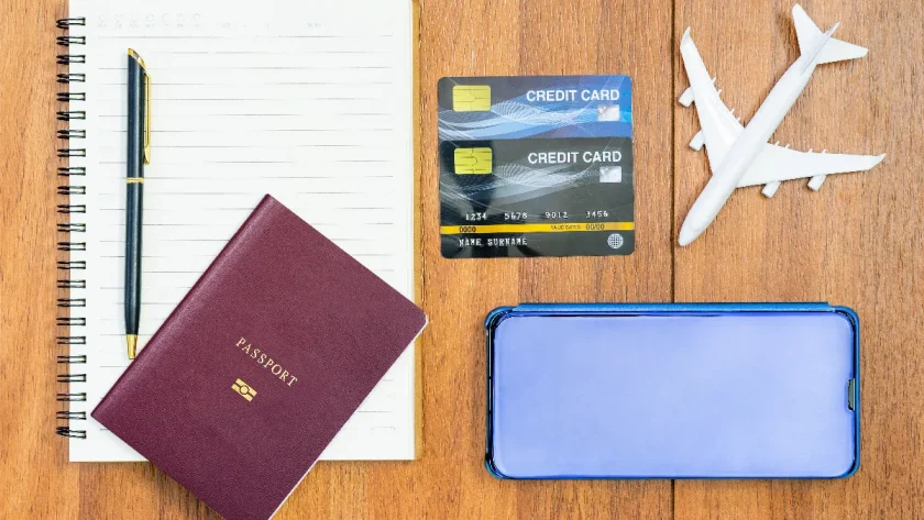 passeport-ou-carte-didentite-pour-prendre-lavion-quels-documents-faut-il-avoir