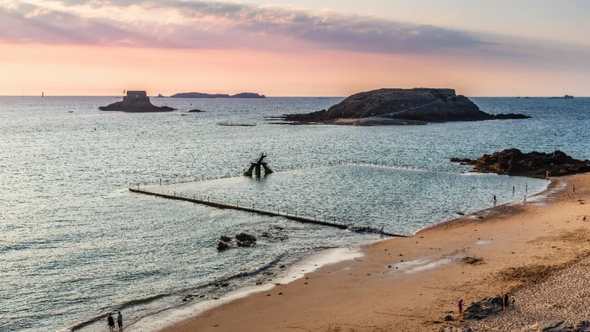 pres-de-saint-malo-decouvrez-cette-ile-meconnue-qui-est-un-veritable-joyau-de-la-region