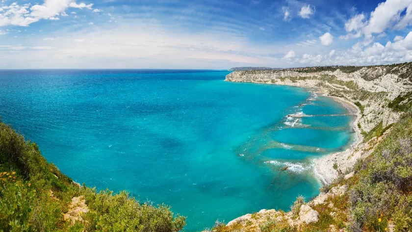 a-seulement-3-heures-de-vol-de-paris-cette-ile-paradisiaque-est-la-destination-ideale-pour-cette-automne-profitez-des-plages-sous-le-soleil