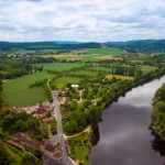 decouvrez-8-des-plus-beaux-villages-de-france-dans-cette-vallee-parcourez-cette-region-incroyable